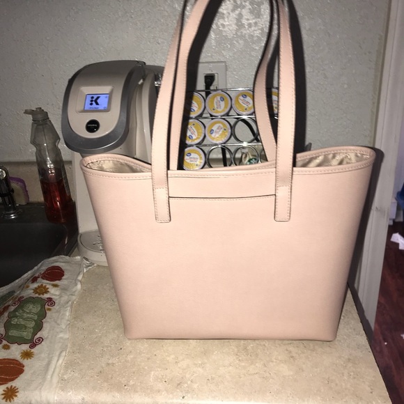 Michael Kors Purse - Picture 7 of 7